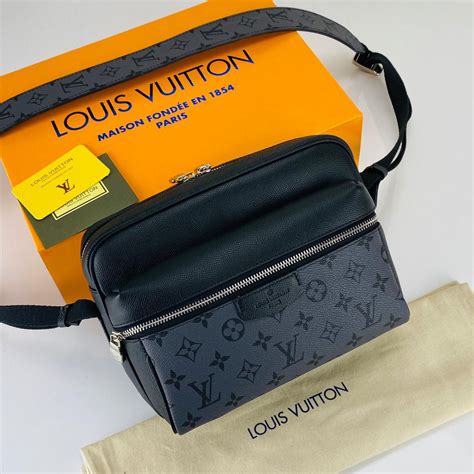 louis vuitton erkek cüzdan fiyatları|Louis Vuitton çanta.